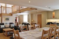 Luxury Self Catering Cottage | Y Beudy | Penrhyn Farm Cottages